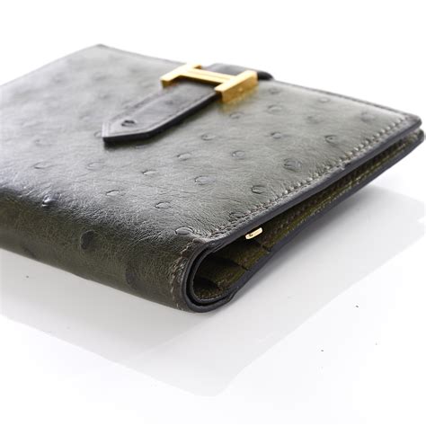 hermes ostrich wallet.